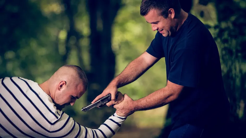 Aikido locks can be highly effective at disarming an armed assailant.