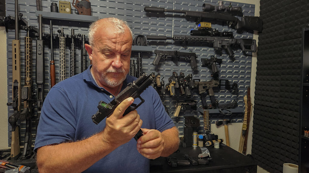 Type 3 Handgun Malfunction - Retain you r magazines.