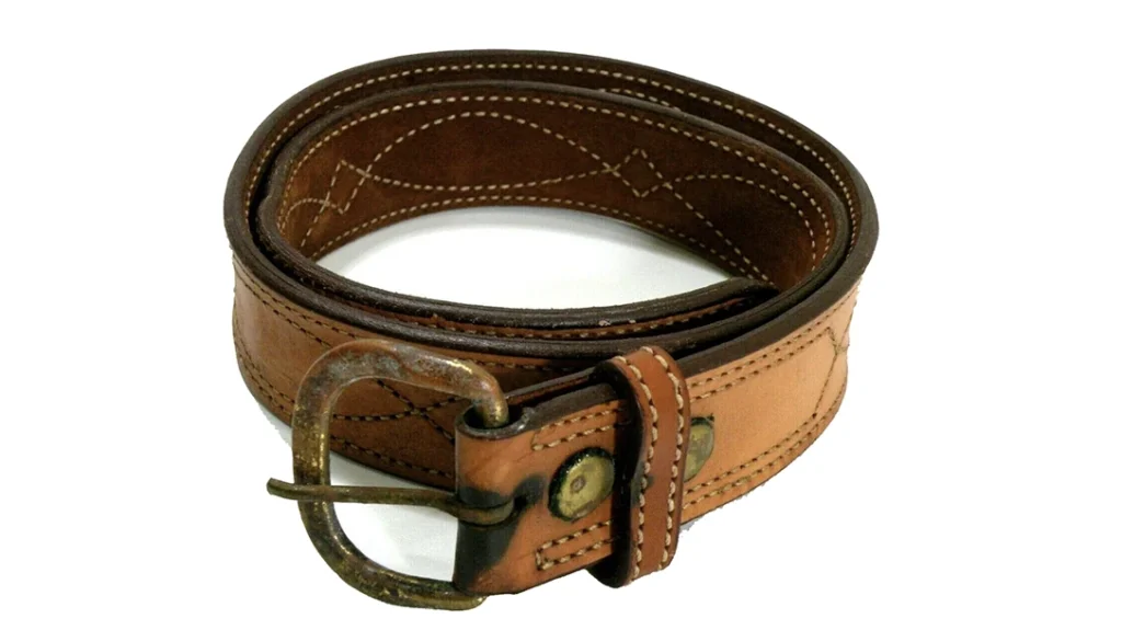 For the middle-of-the-road AIWB carry option, there is the Bianchi B9 “Fancy Stitched Belt.”