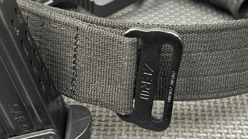 The Tenicor Zero Belt is a more minimalist option.