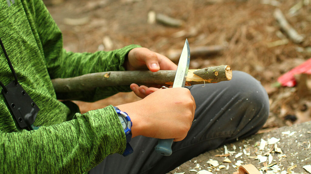 A pot hook is a good practice notch for learning knife skills for everyone.
