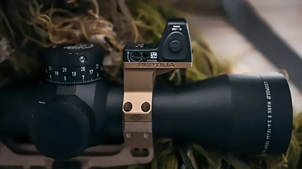 The 35MM ROF-90 In FDE is lightweight.